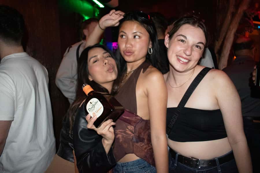 Mexico City: Guided Pub Crawl with Party Games - Group size, changes, and the practical details