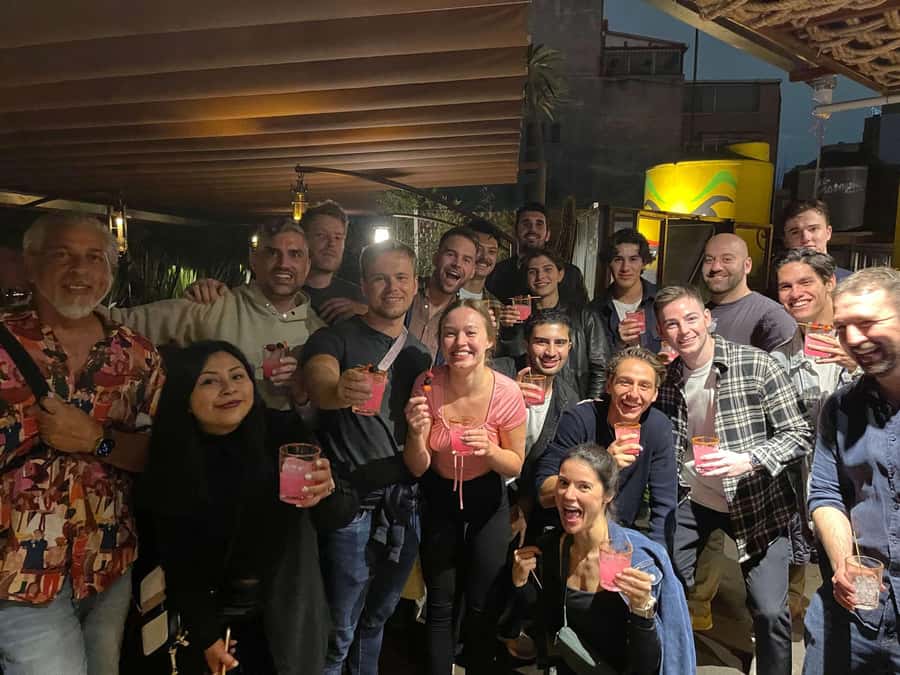 Mexico City: Guided Pub Crawl with Party Games - How to pace the night