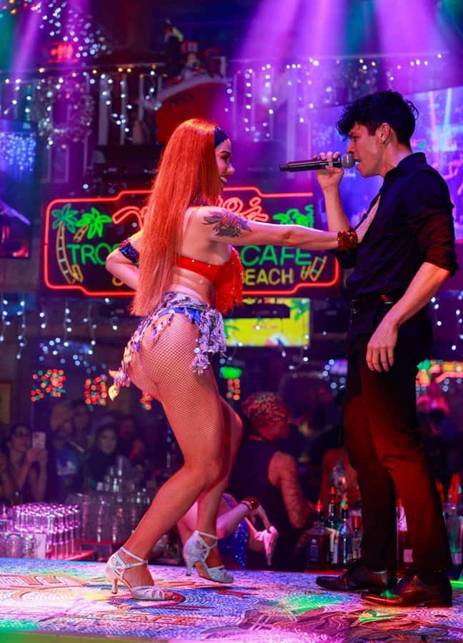 Miami Pub Crawl + Clubbing Experience - Who Will Enjoy This Crawl Most