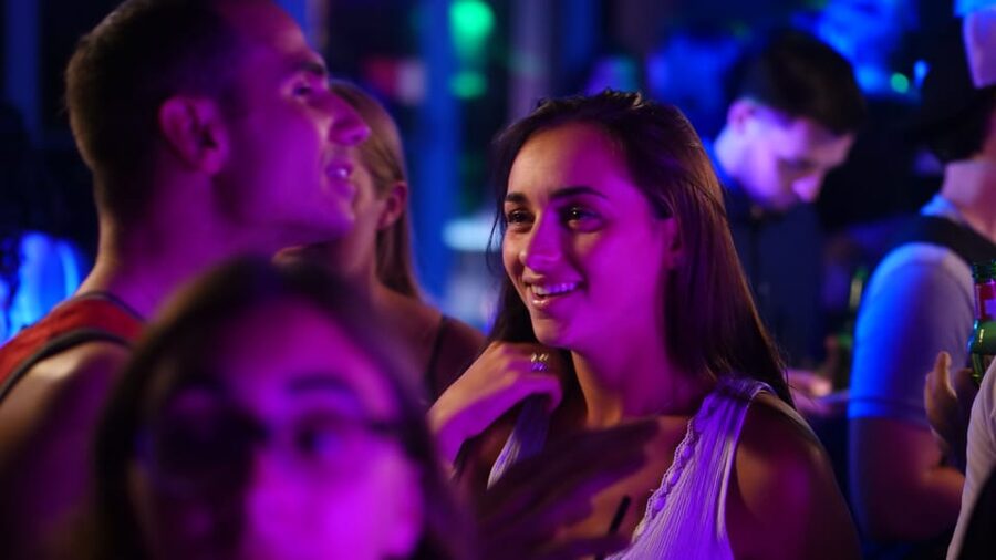 Milan: Ultimate Bar Crawl with Shots and VIP Club Access - Games that make a group talk