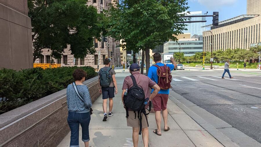 Minneapolis: History and 4-Bar Crawl Guided Walking Tour - Four bars, three hours, and a short course in Minneapolis drinking