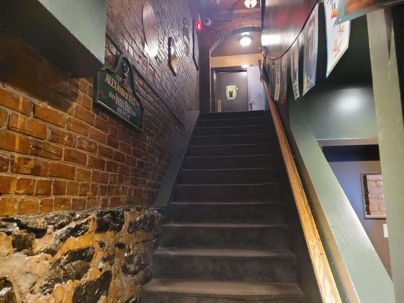 Montreal: Haunted Pub Crawl - Simon McTavish and the City’s Earlier Years