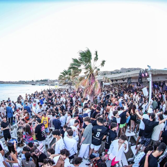 Mykonos: Best Beach Clubs Crawl Day Party - Key points to know before you book