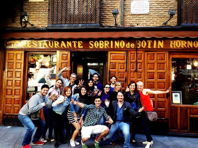 Mysteries & Tapas Tour in Madrid + Pub Crawl - Key points to know