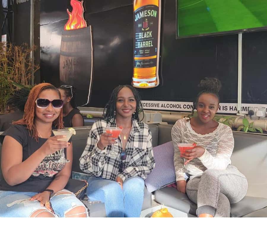 Nairobi bar crawl:Drink and Mingle - Meeting Caroline at Fortis Tower
