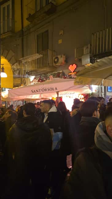 Naples Pub Crawl; from the first free Spritz to the Disco - Is the value good without a listed price?
