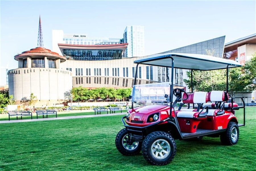 Nashville: 2-Hour Golf Cart Bar Crawl Tour - How the putt-putt rules shape the experience