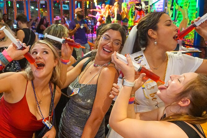 Nashville Bar Crawl with VIP Club Entrance and Bonus Shots - Four stops, 40 minutes each