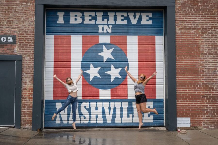 Nashville: Boutique Shopping and Bar Cart Tour - Shopping Nashville’s boutique side in The Gulch