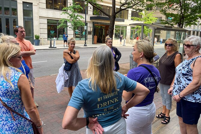 Nashville Drinkers & Thinkers Pub Crawl - The Ryman and the stories behind the stage