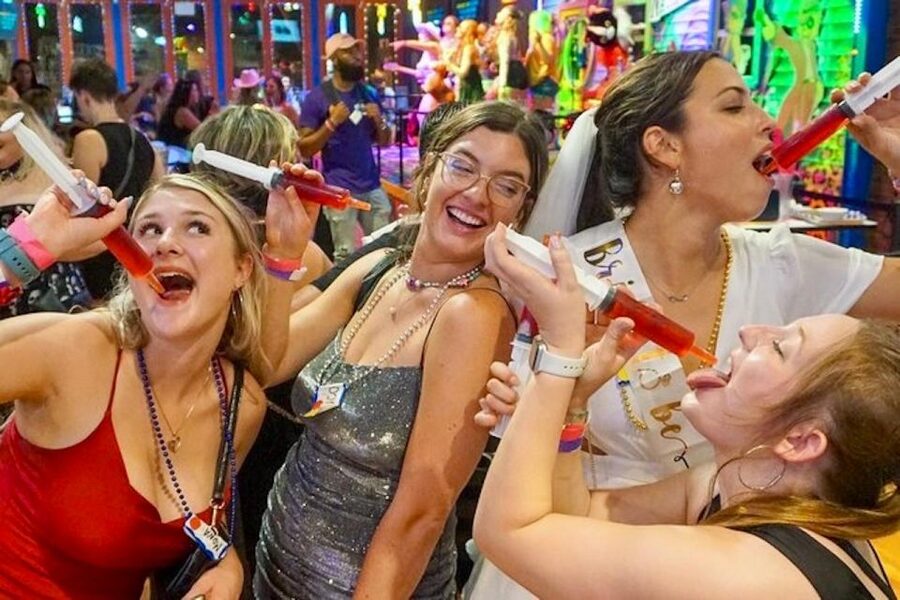 Nashville: Exclusive Entry and Special Offers VIP Bar Crawl - Should you book this Nashville bar crawl?