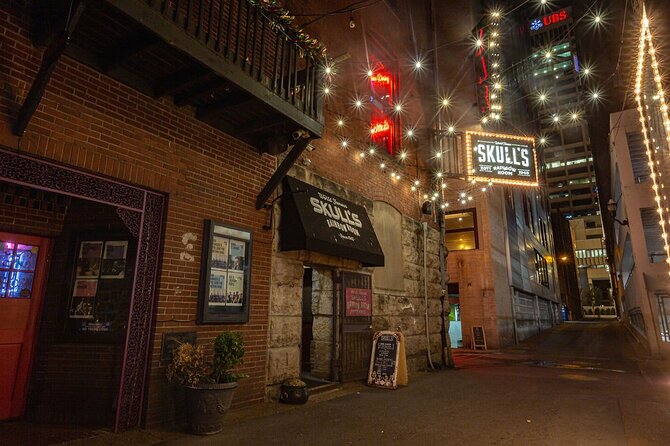 Nashville Ghosts: Adults-Only Boos and Booze Haunted Pub Crawl - Tootsies Orchid Lounge and the musicians who stayed