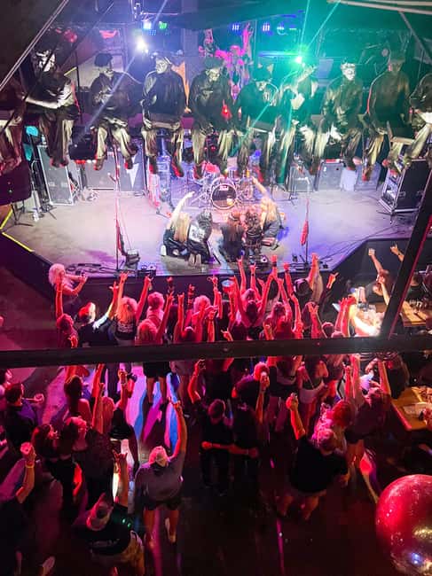 Nashville: Live Music Bar Crawl with Local Artists - Who will enjoy this Nashville crawl?
