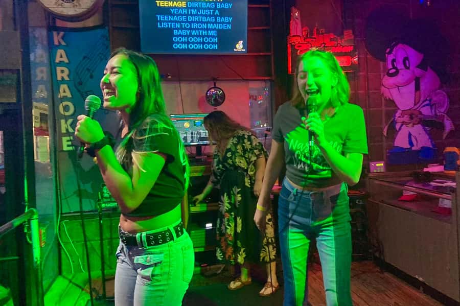Nashville: Music City Pub Crawl - Key points to know before booking