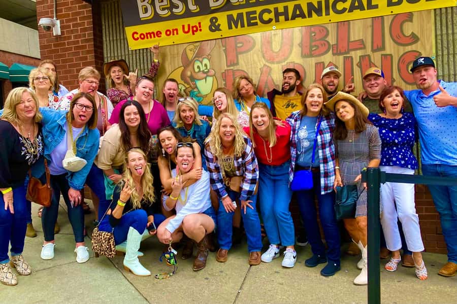 Nashville: Music City Pub Crawl - The guide matters more than the route