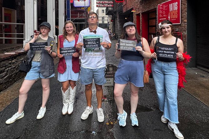 Nashville Noir: Murder Mystery Game & Pub Crawl - Who should book this experience
