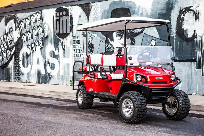 Nashville Pub Crawl Golf Game by Golf Cart - What the guides do well