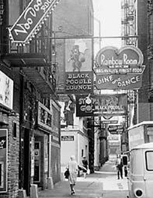 Nashville's Haunted Spirits Murder & True Crime Pub Crawl - Historic brothels, notorious bars, and crime scenes