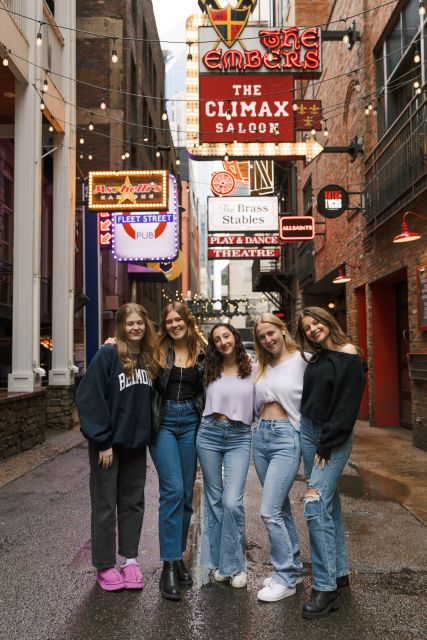 Nashville's Haunted Spirits Murder & True Crime Pub Crawl - Finding Alley Taps in Printers Alley