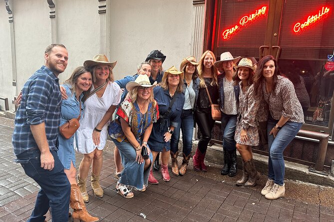 Nashville's Speakeasy Secrets: Murder True Crime Cocktail Crawl - Timing, walking, and group size