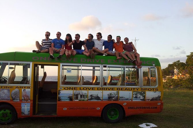 Negril One Love Bus Bar Crawl - Key points at a glance