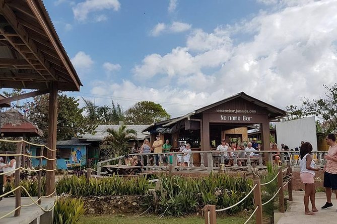 Negril One Love Bus Bar Crawl - The people are often the main attraction
