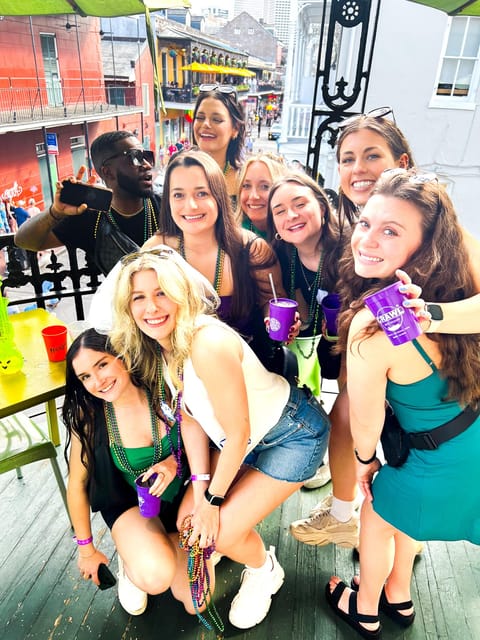 New Orleans: Guided Bourbon Street Bar Crawl with Shots - Key points to know before you book