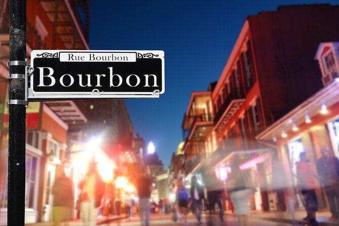 New Orleans: Haunted Pub Crawl - Lafitte’s Blacksmith Shop for a drink and a story