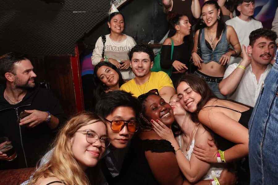New Year’s Eve Party: Pub Crawl Nice with VIP Entry in Club - Four bars, four different chances to settle into the evening
