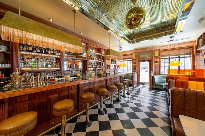 New York Greenwich Village Speakeasy and Ghost Tour (with pizza!) - Who should book this Greenwich Village night walk?
