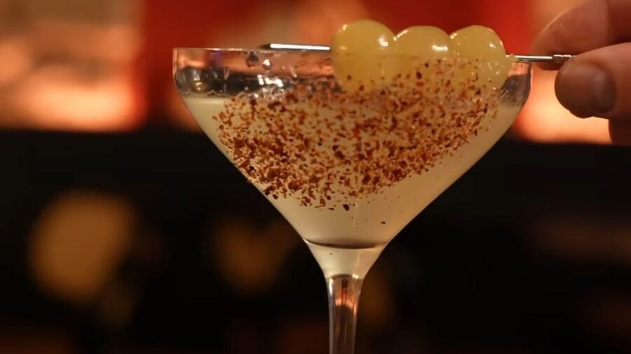 Nice: Cocktail Workshop in a Stylish Bar Lounge in Old Town - Practical details for planning your evening