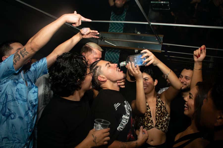 Nightlife Medellin, Rooftops, bars and Clubs - What the $42 price really covers