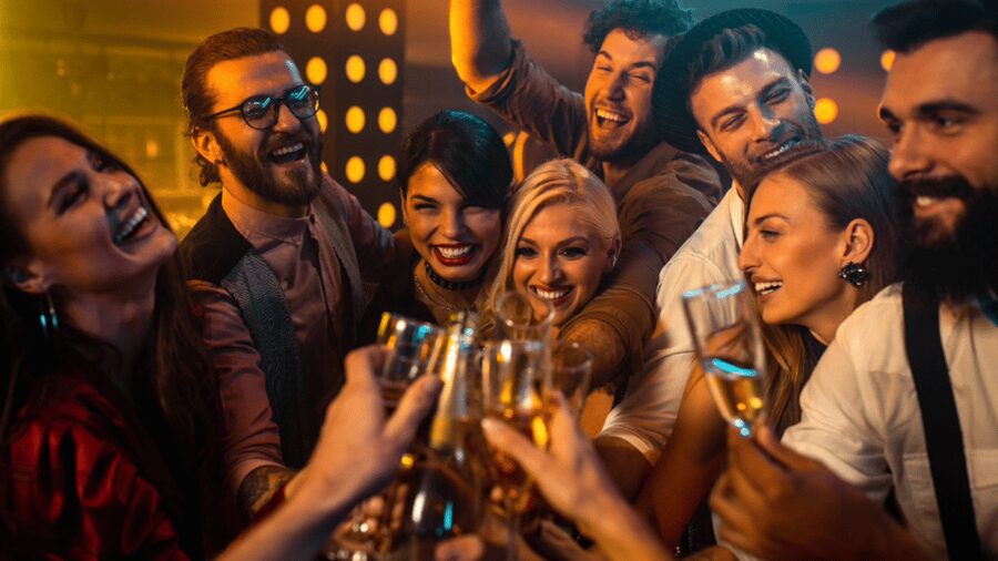 Nuremberg: Bar and Club Tour with Free Shots and Free Entry - The guide can make or break the evening
