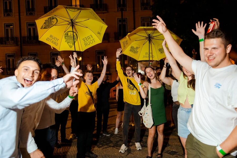 NYE Pub Crawl + VIP Club Entry - Should you book the Lisbon NYE pub crawl?