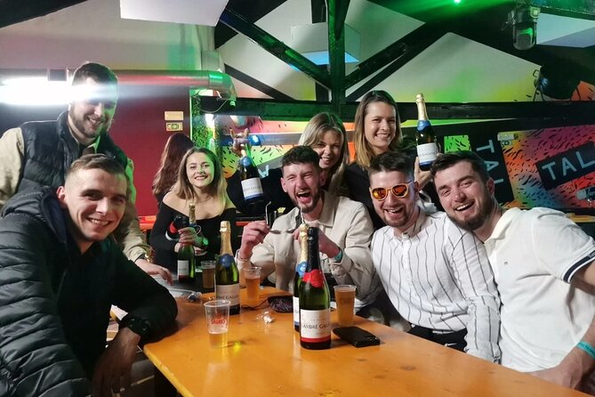NYE Pub Crawl + VIP Club Entry - Starting at Camões Square around 9:30 PM