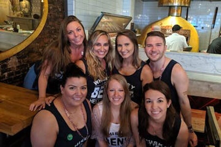 Oahu: Sips & Secrets of Hawaii Pub Crawl - Why this Waikiki pub crawl feels different