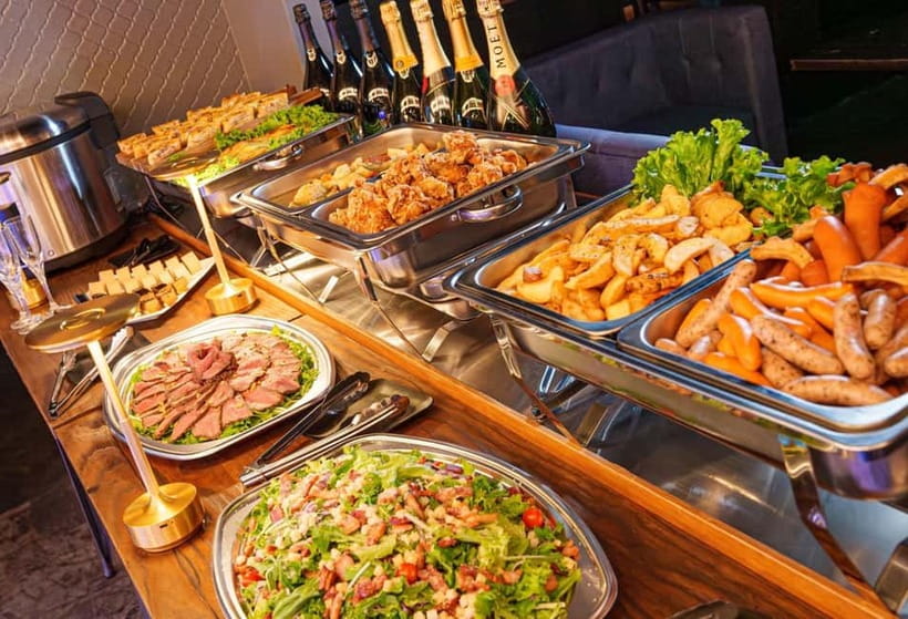Okinawa:Sky BAR TOPTREE Nightclub Entry Ticket+Drink & VIP - Key points to know before you go