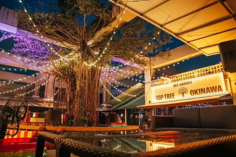 Okinawa:Sky BAR TOPTREE Nightclub Entry Ticket+Drink & VIP - Four food tickets and what they are worth