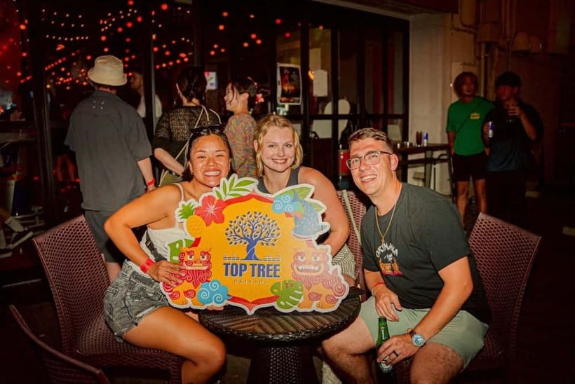 Okinawa:Sky BAR TOPTREE Nightclub Entry Ticket+Drink & VIP - Drinks, age rules, and the passport check