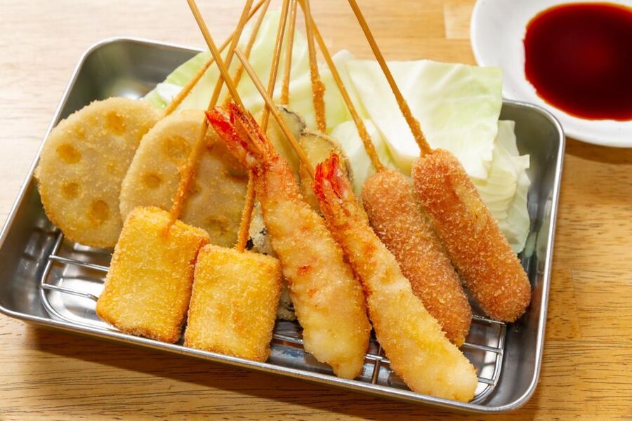 Osaka: Bar-Hopping Night Tour in Namba - First stop: kushikatsu and Osaka comfort food