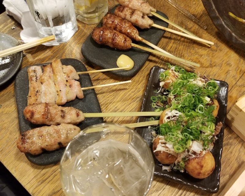 Osaka: Bar-Hopping Night Tour in Namba - The second bar and a less familiar Japanese dish