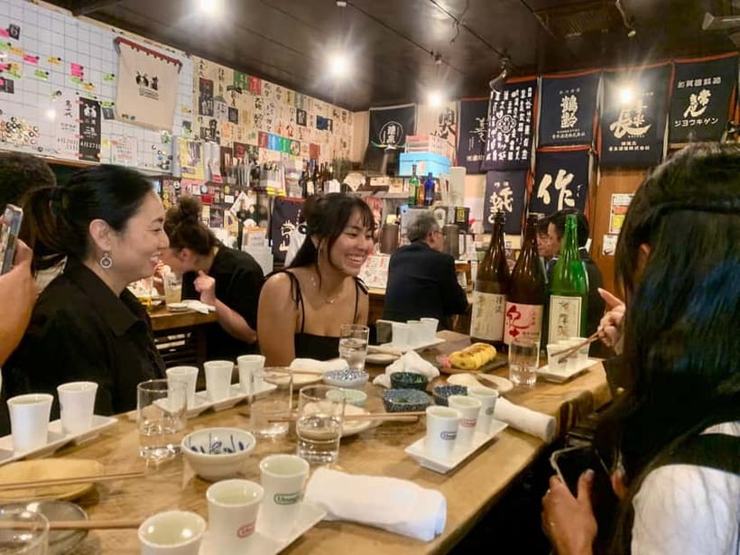 Osaka: Namba Pub Bar Crawl with a Local Guide - Stop one: an izakaya in Namba