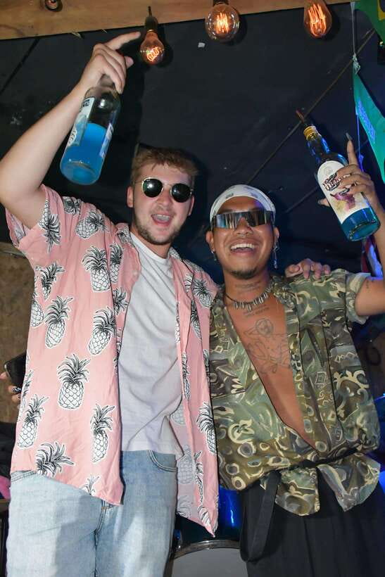 Pai Pub Crawl: The Best Nightlife in Town! - Why this Pai night works best as a group activity