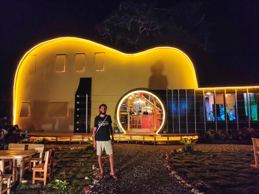 Panglao Bohol Island: Alona Beach Pub Crawl with Drinks - The social side is the real reason to go