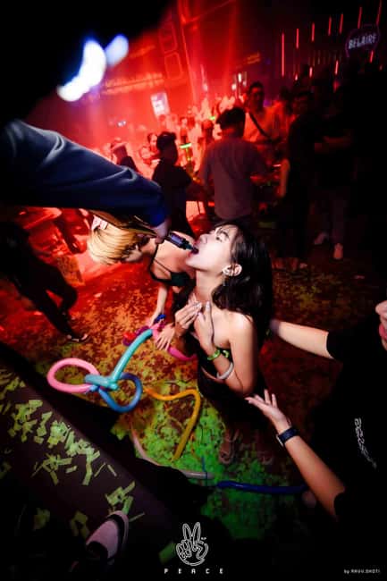 Paris After Dark: Speakeasy, Cocktails, Local Bars & Clubs - Secret doors and a very Parisian start