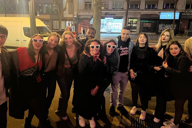 Paris City Center Guided Pub Crawl With Shots & Club Entry - What the two-bar route is really like