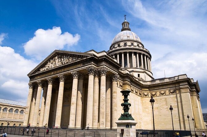 Paris Latin Quarter Pub Crawl Bars and Clubs - Getting between venues