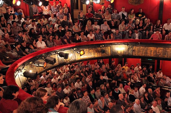 Paris night out : Comedy in English 'How to Become a Parisian ?' - Planning the evening around the theater