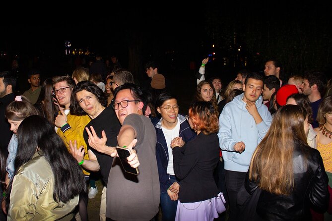 Paris: The Original Pub Crawl + Free Shots + VIP Club Entry - Finishing with VIP club entry