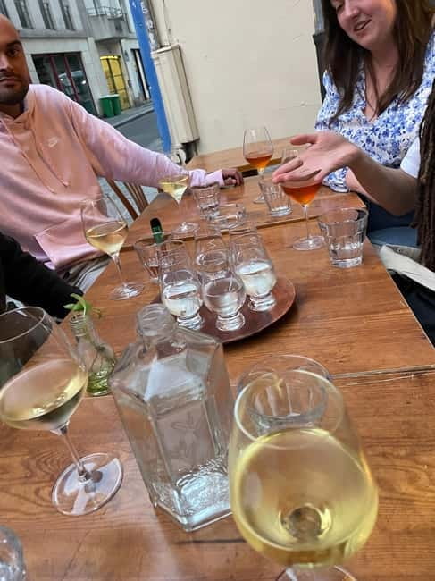 Paris Wine Experience : Guided Tasting in Top Wine Bars - Choosing between one or two Paris wine bars